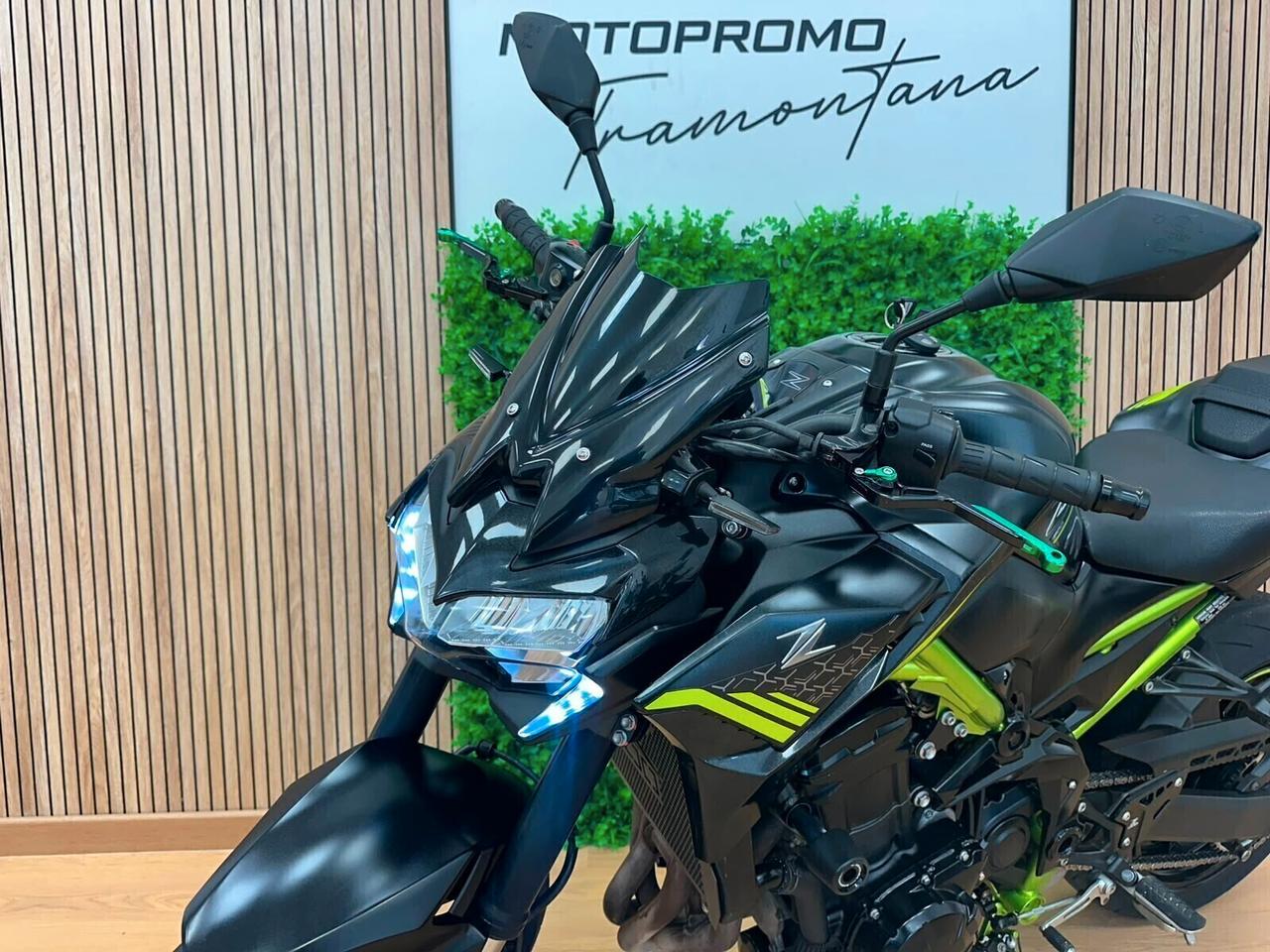 KAWASAKI Z900 Z 900 - 2021 AKRAPOVIC DA 129€ AL MESE
