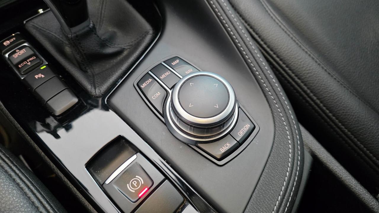 Bmw X1 sDrive18d xLine Plus Full Optional