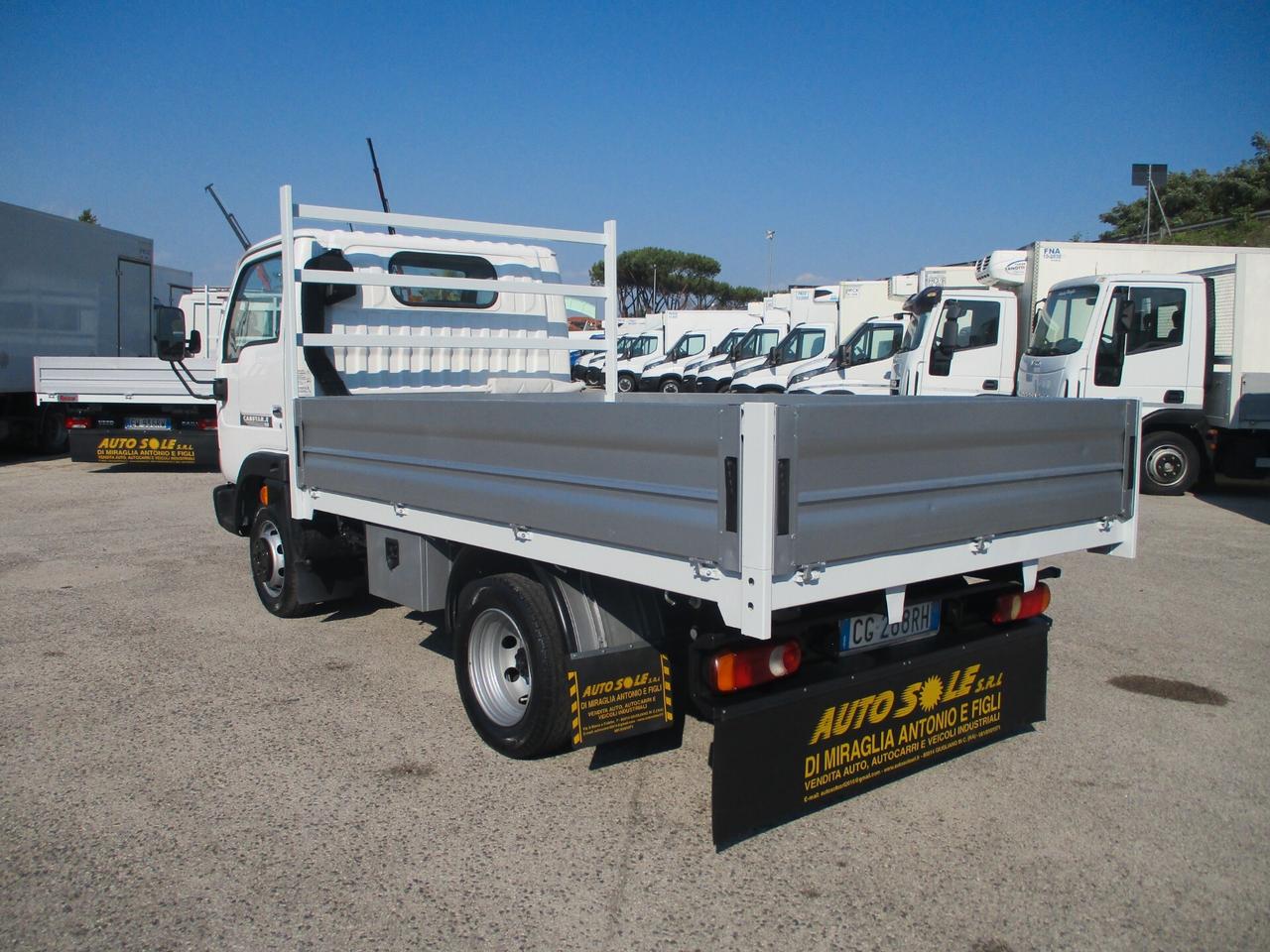 Nissan Cabstar 3000 120CV CASSONE FISSO PASSO CORTO 3.10 METRI