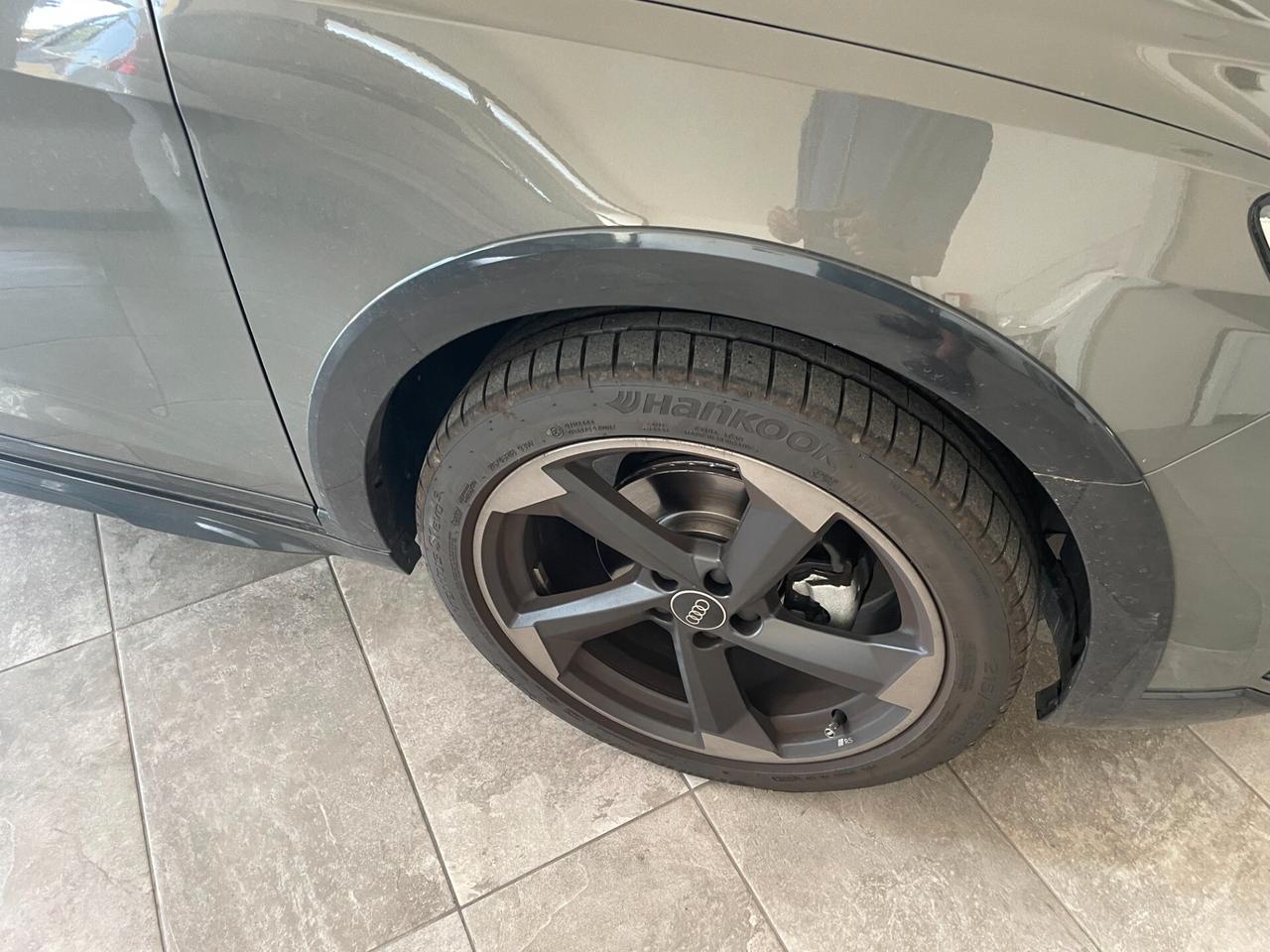 Audi A1 allstreet 30 TFSI S tronic Identity Contrast