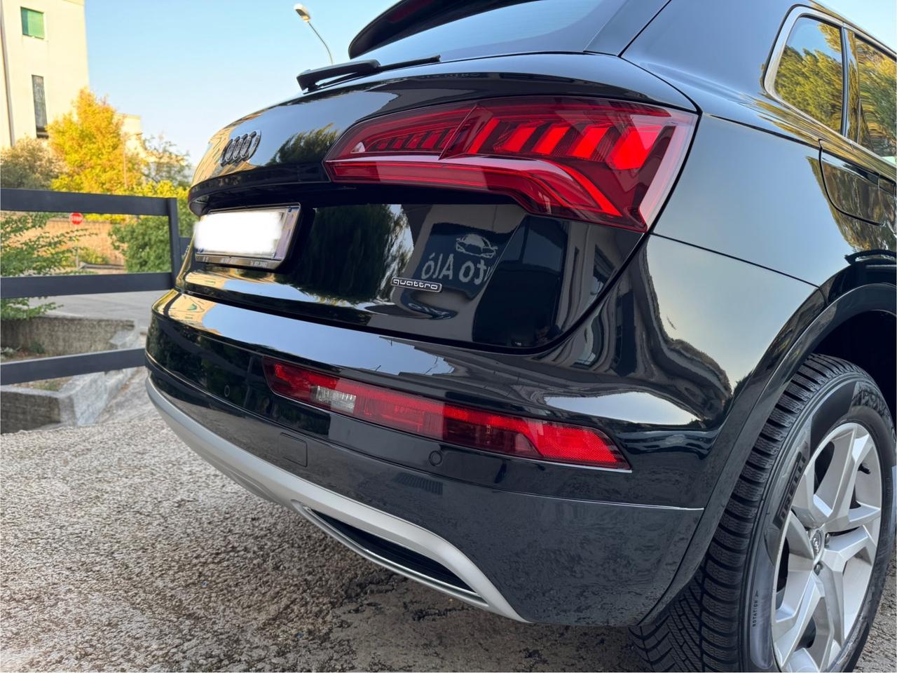 Audi Q5 2.0 TDI QUATTRO-SOLO 63.000 KM- 2020