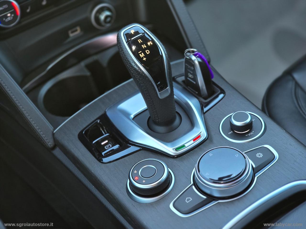 ALFA ROMEO Stelvio 2.2 T.diesel 210 CV AT8 Q4 Ti