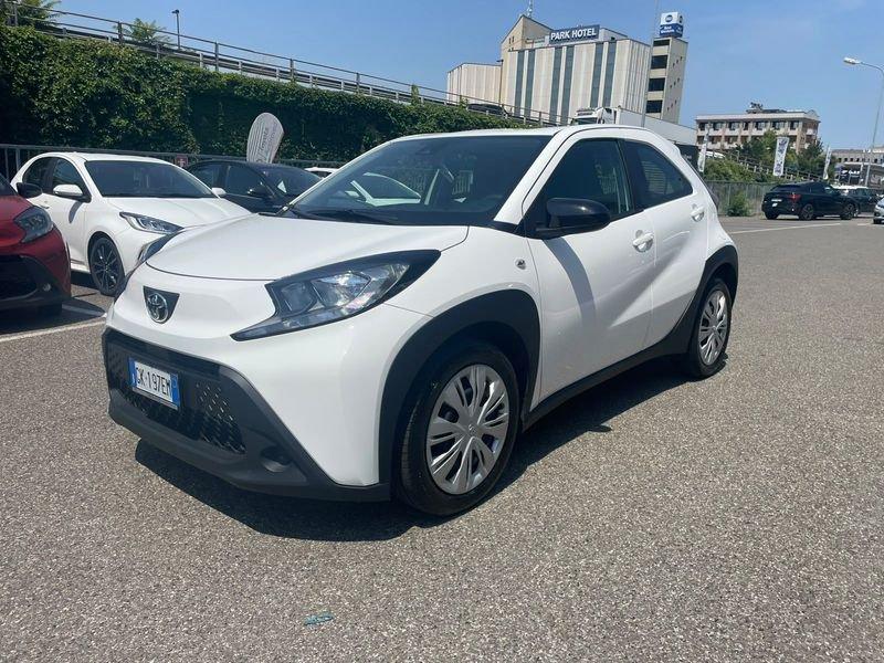 Toyota Aygo X 1.0B (72 CV) Active
