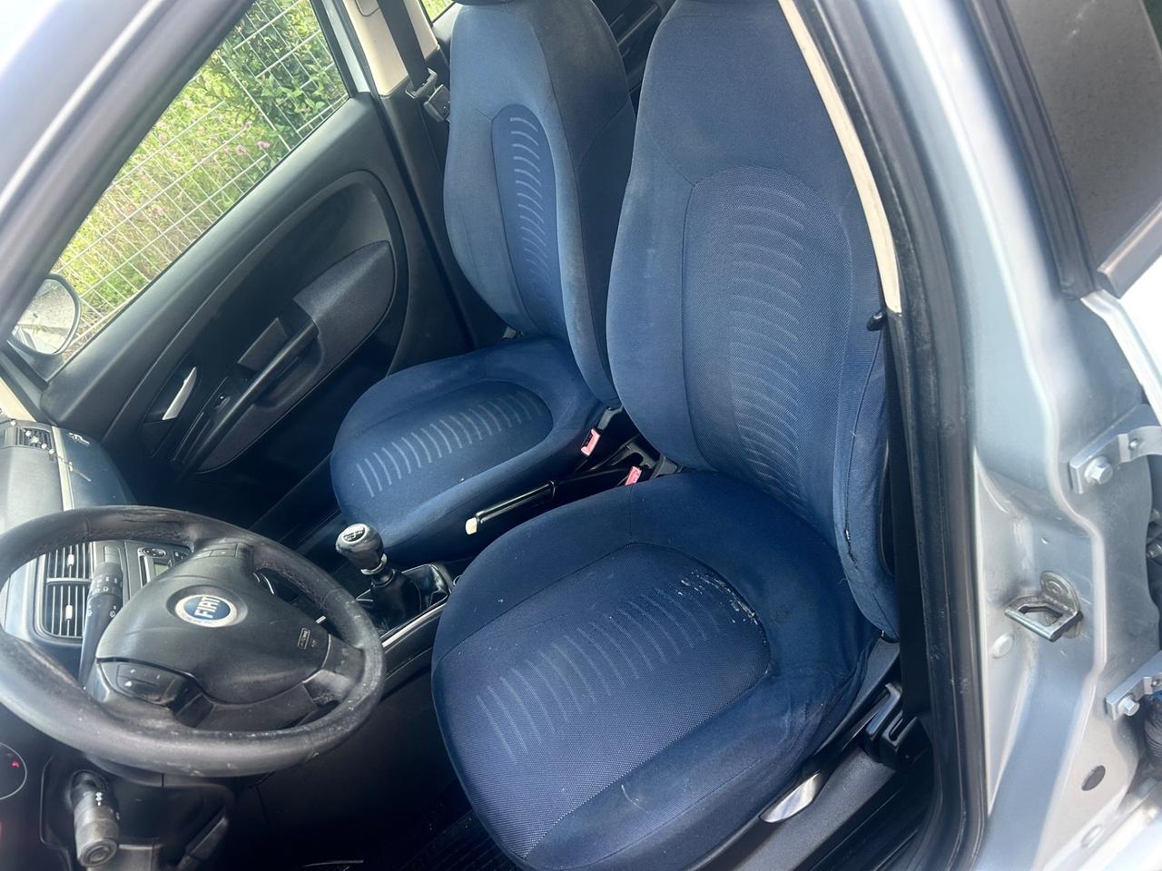 Fiat Grande Punto 1.3 MJT 90 CV 5 porte Emotion