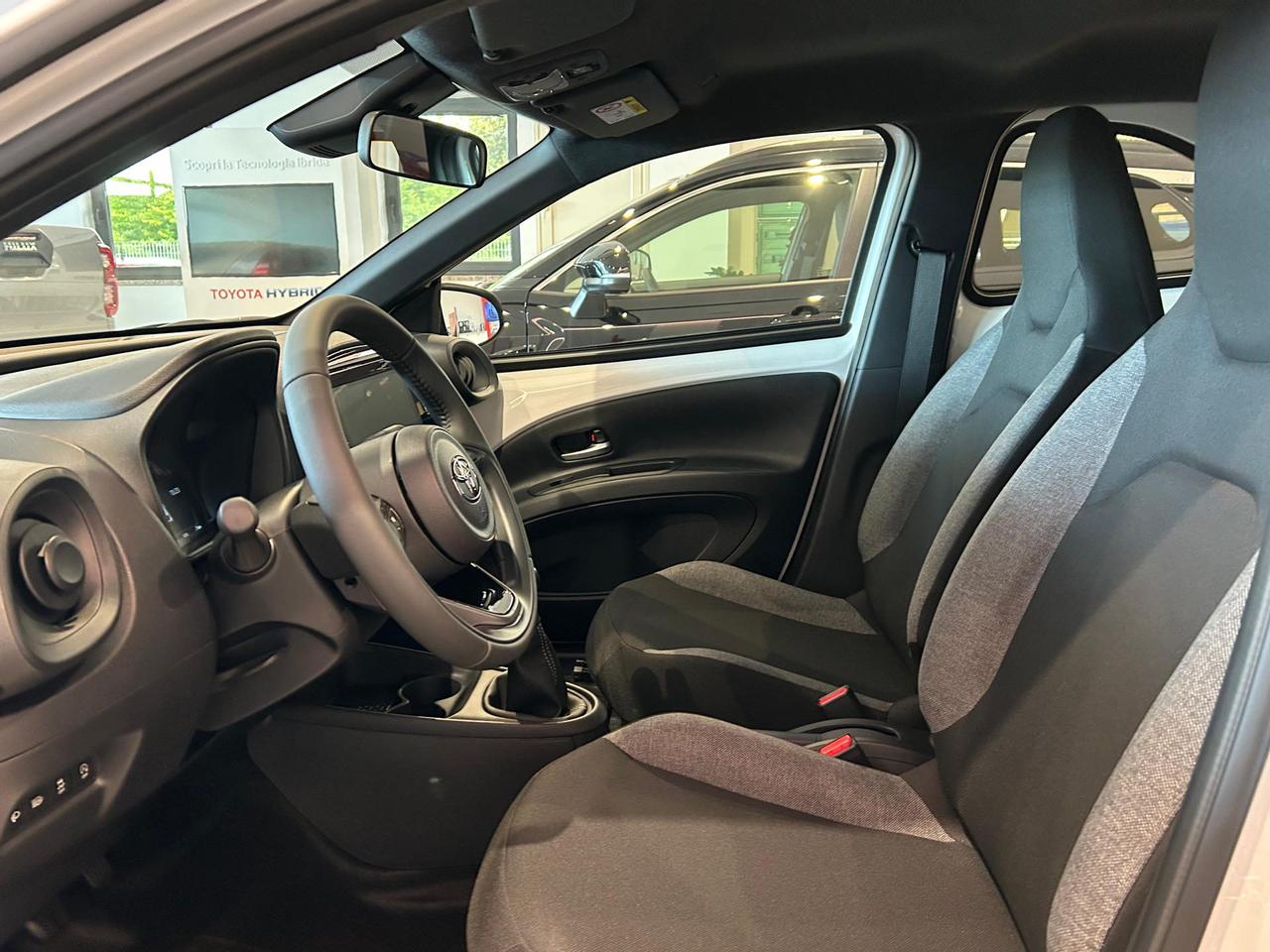 Toyota Aygo X 1.0 Active 72cv