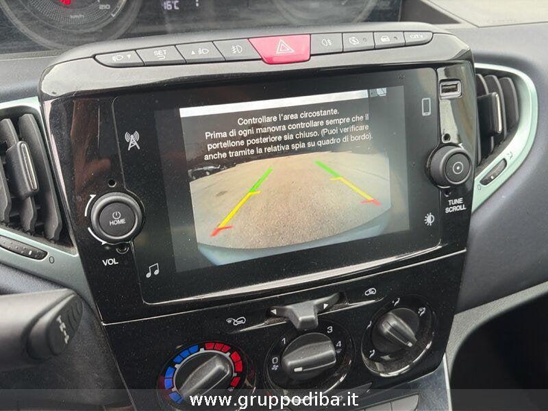 Lancia Ypsilon III 2021 1.0 firefly hybrid Gold Plus s&s 70cv 5p.t