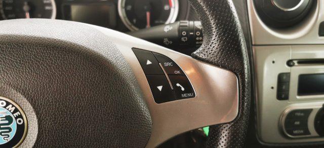 ALFA ROMEO MiTo 1.6 JTDm 16V Distinctive Sport Pack