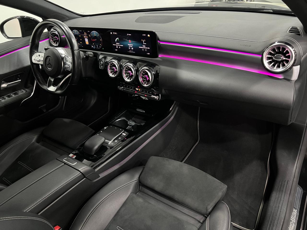 Mercedes Benz A200d Premium AMG Edition 150 cv