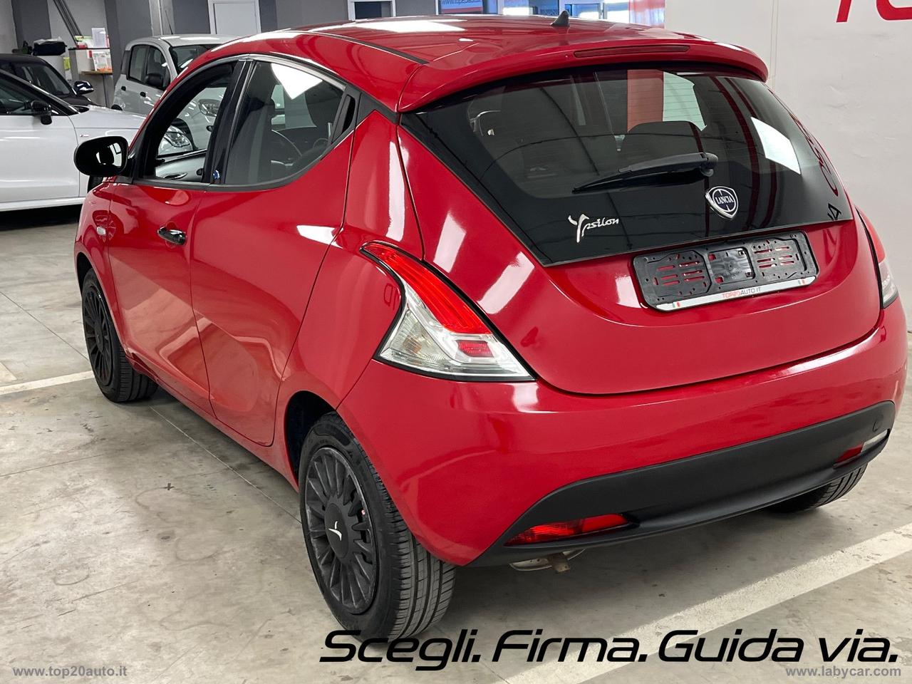 LANCIA Ypsilon 1.2 69 CV 5p. GPL Ecochic ELEFANTINO BLU