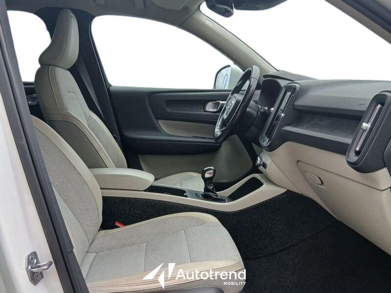 Volvo XC40 D3 150 CV NAVI LED Business