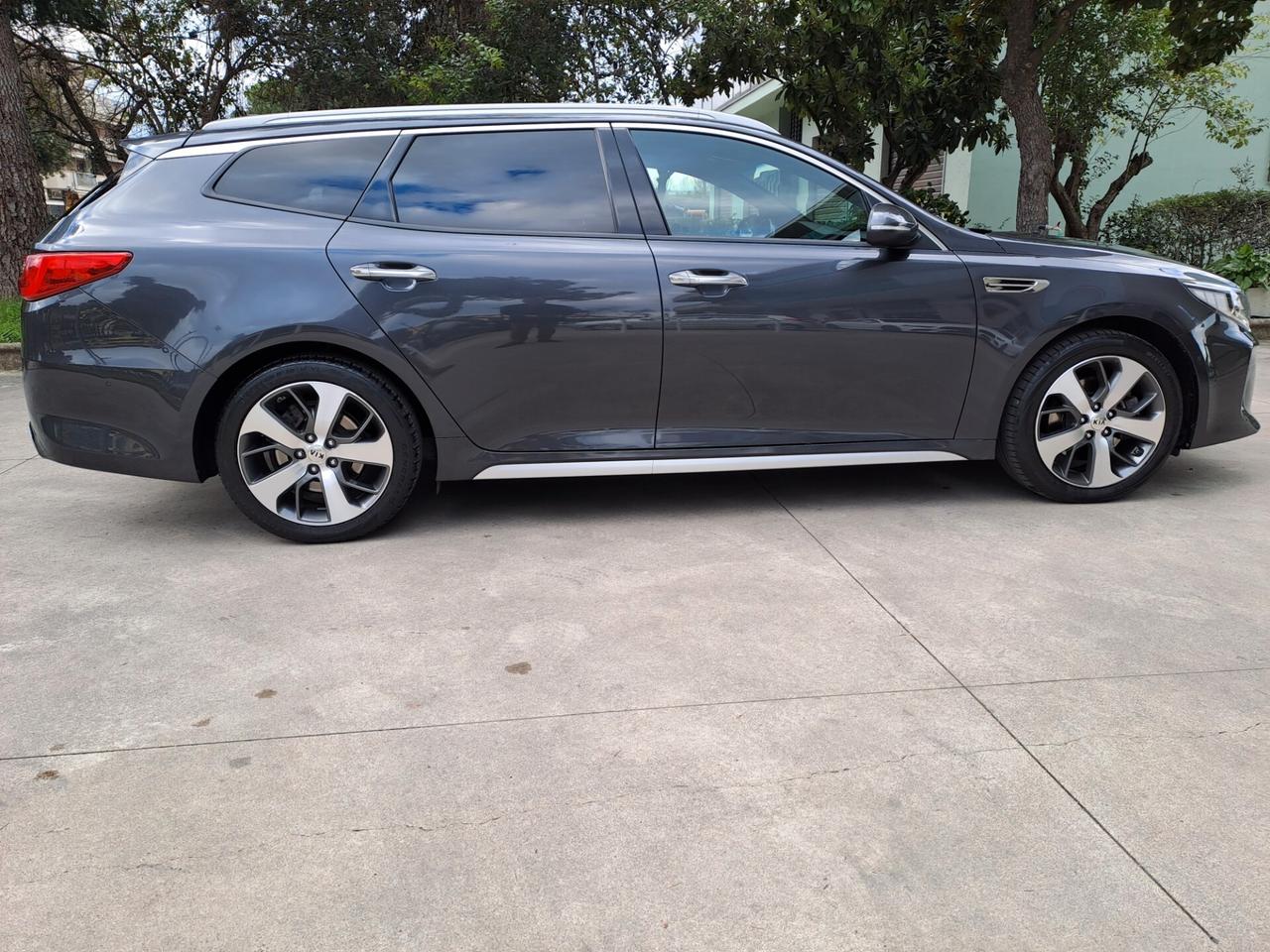 Kia Optima 1.7 CRDi DCT7 Sportswagon GT Line