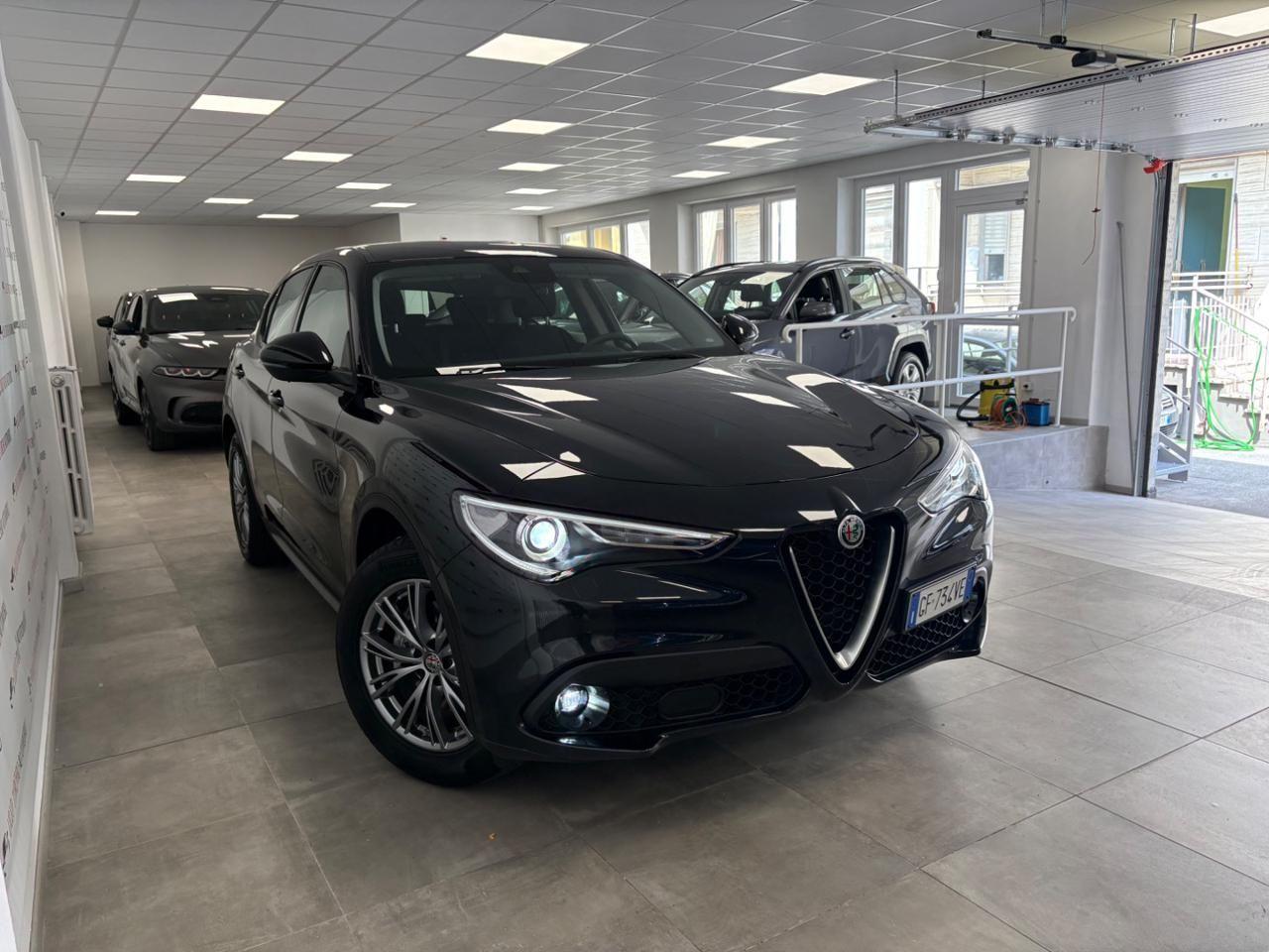 Alfa Romeo Stelvio 2.2 Turbodiesel 190 CV AT8 Q4 ,Solo 17000 KM !