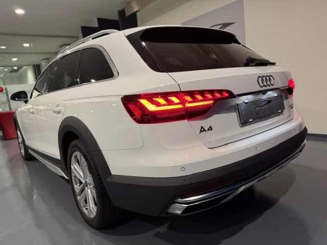 AUDI A4 allroad 50 TDI tiptronic Identity Contrast