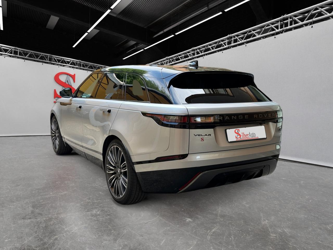 Land Rover Range Rover Velar 2.0 i4 R-Dynamic SE 240cv auto "83700 km!!!"