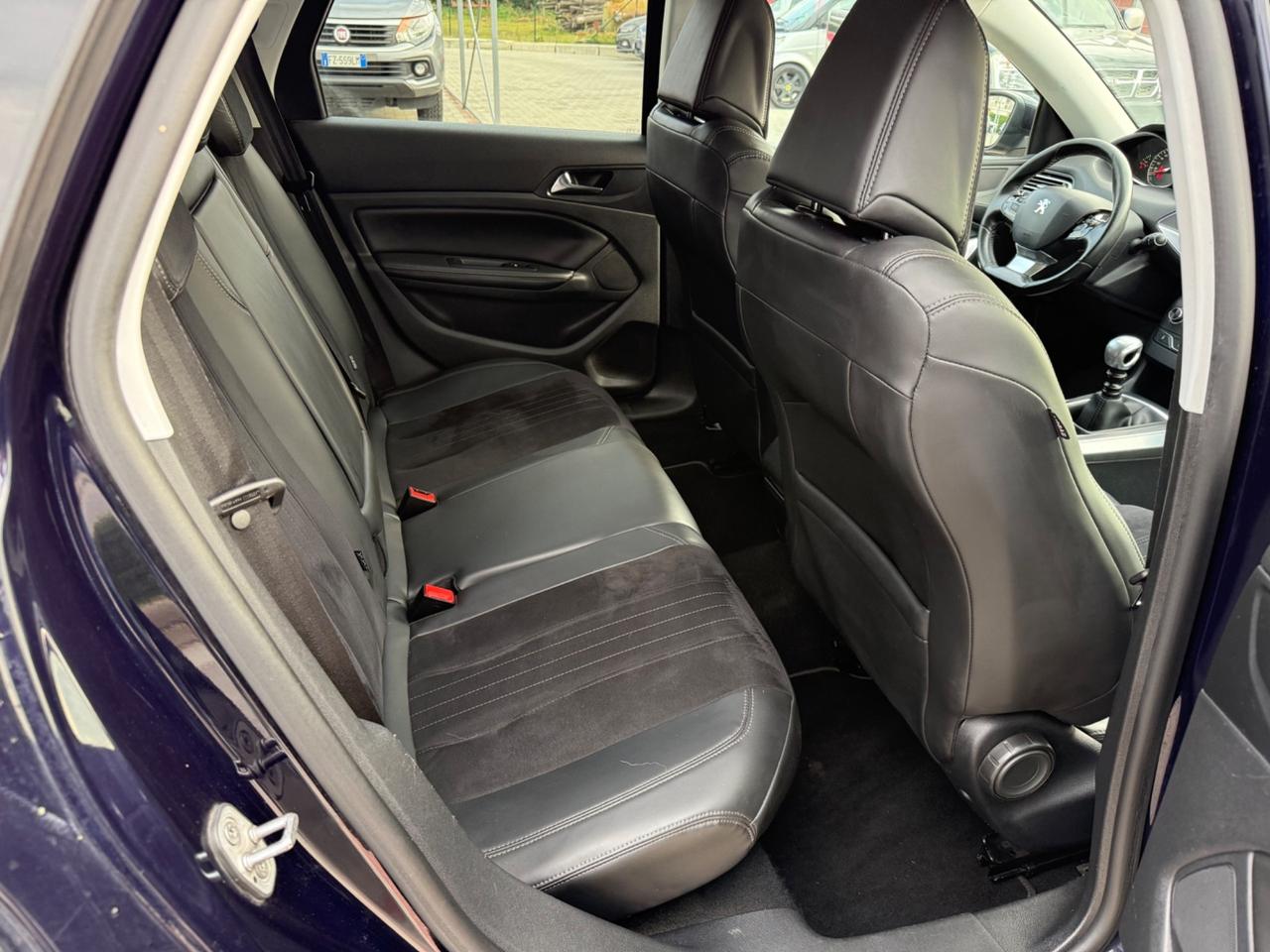 Peugeot 308 1.6 e-HDi 115 CV Stop&Start SW Allure