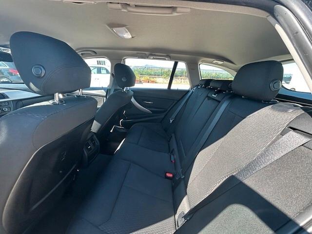 Bmw 318 318d Touring Business aut.