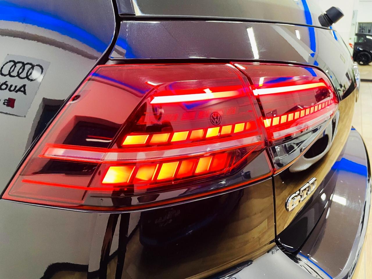 Volkswagen Golf GTD 2.0 TDI 3p. 184 CV