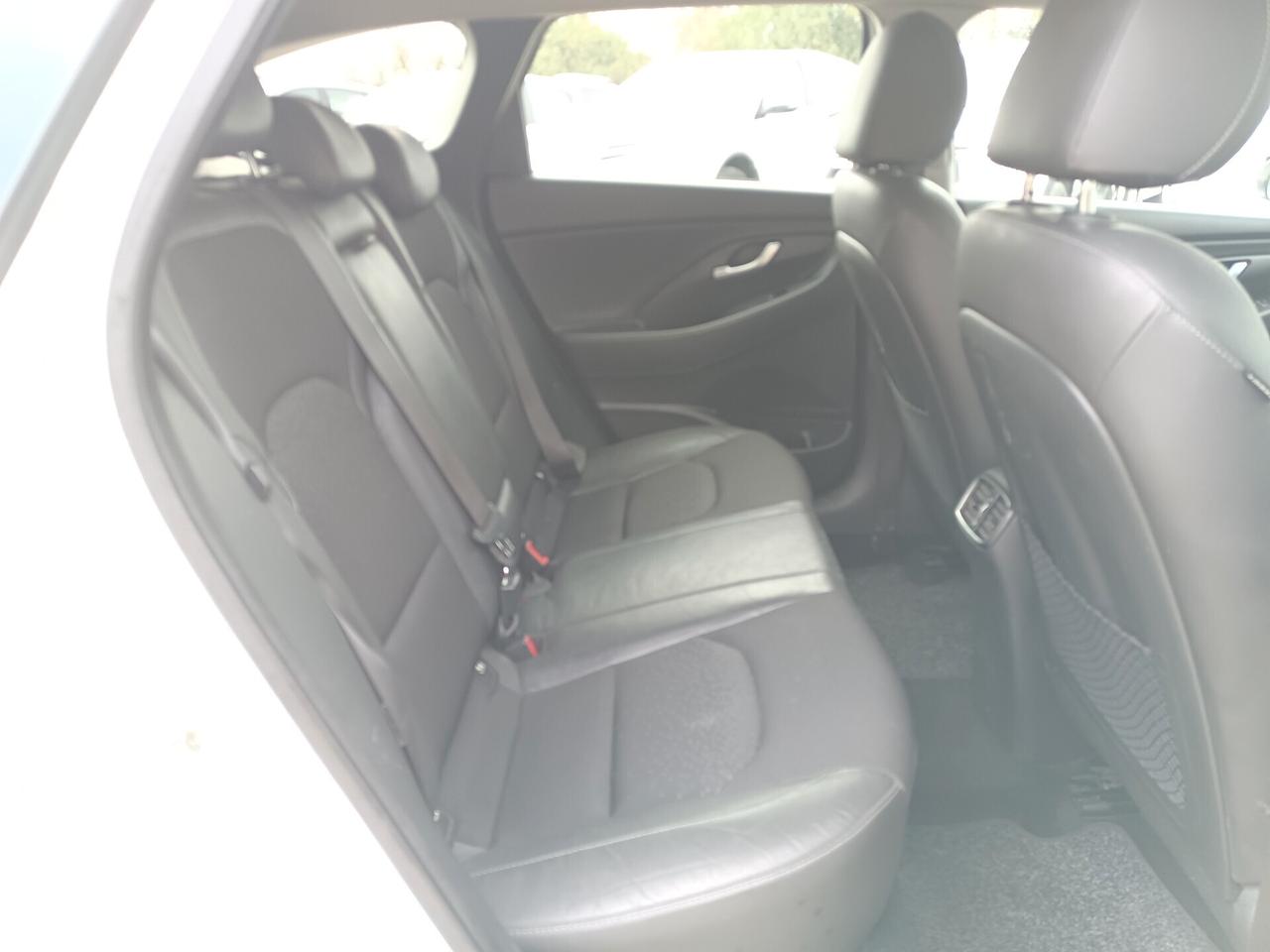 i30 Wagon 1.6 CRDi 110CV DCT Business
