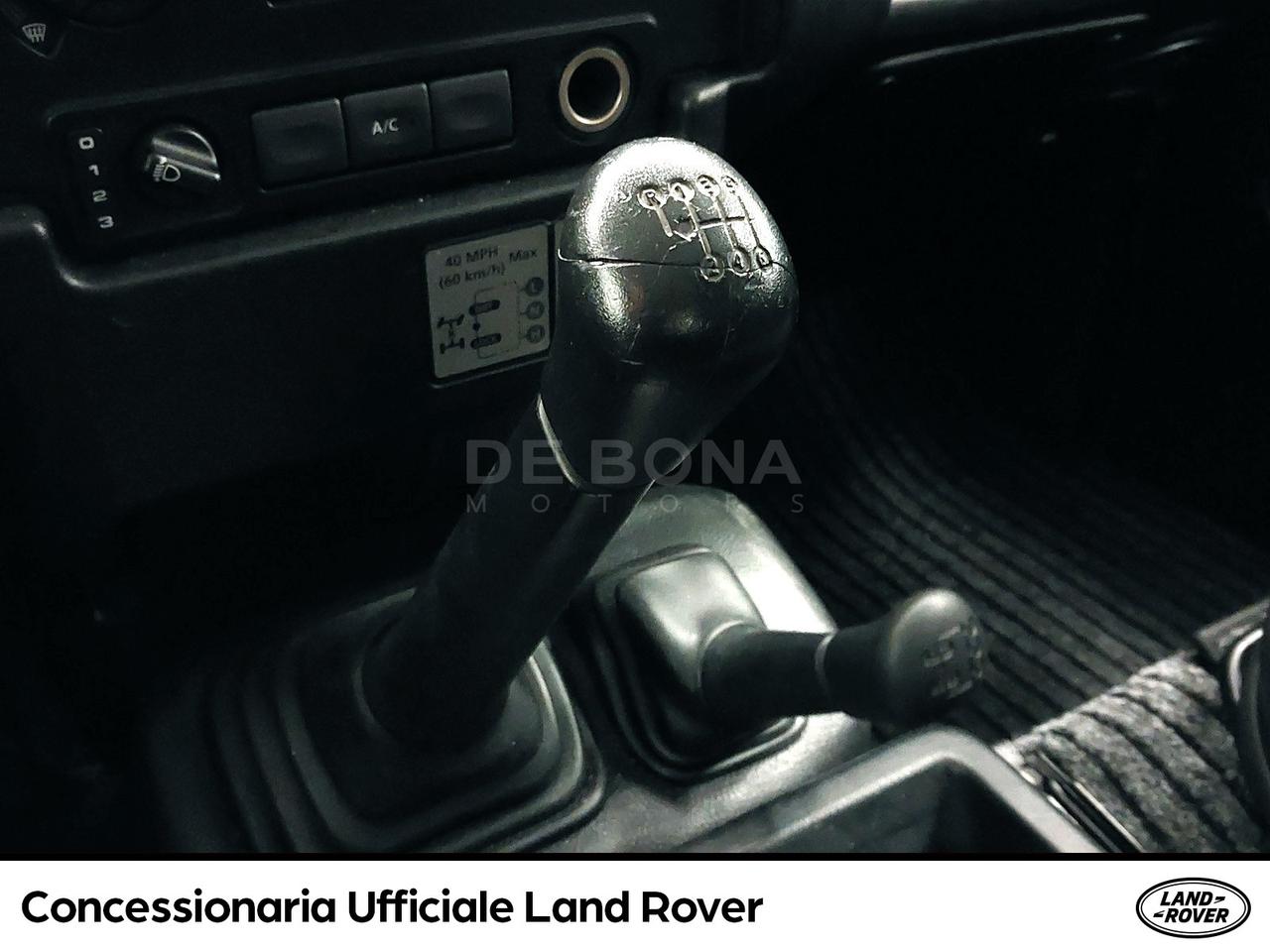 Land Rover Defender 2.2 td sw