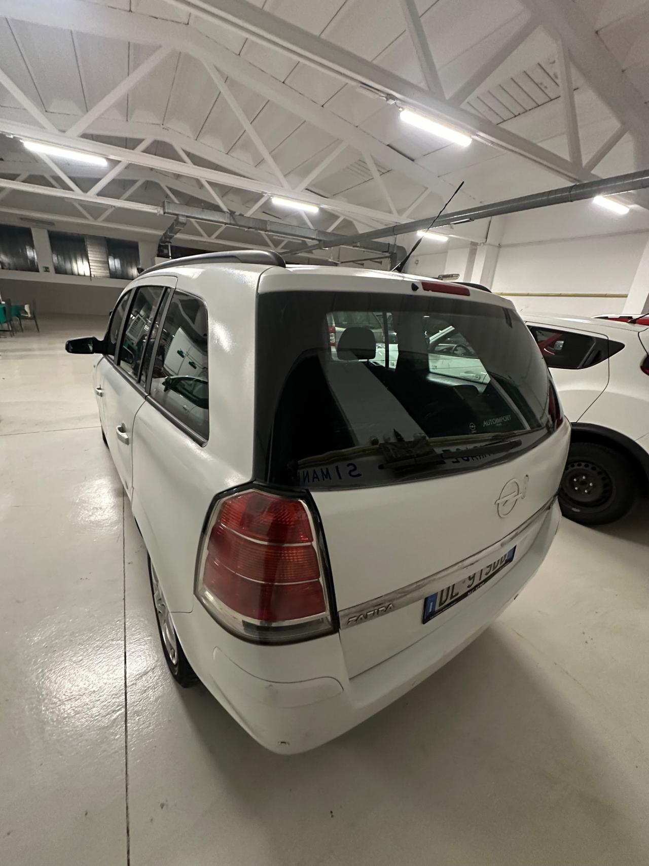 Opel Zafira 1.9 16V CDTI 150CV Cosmo