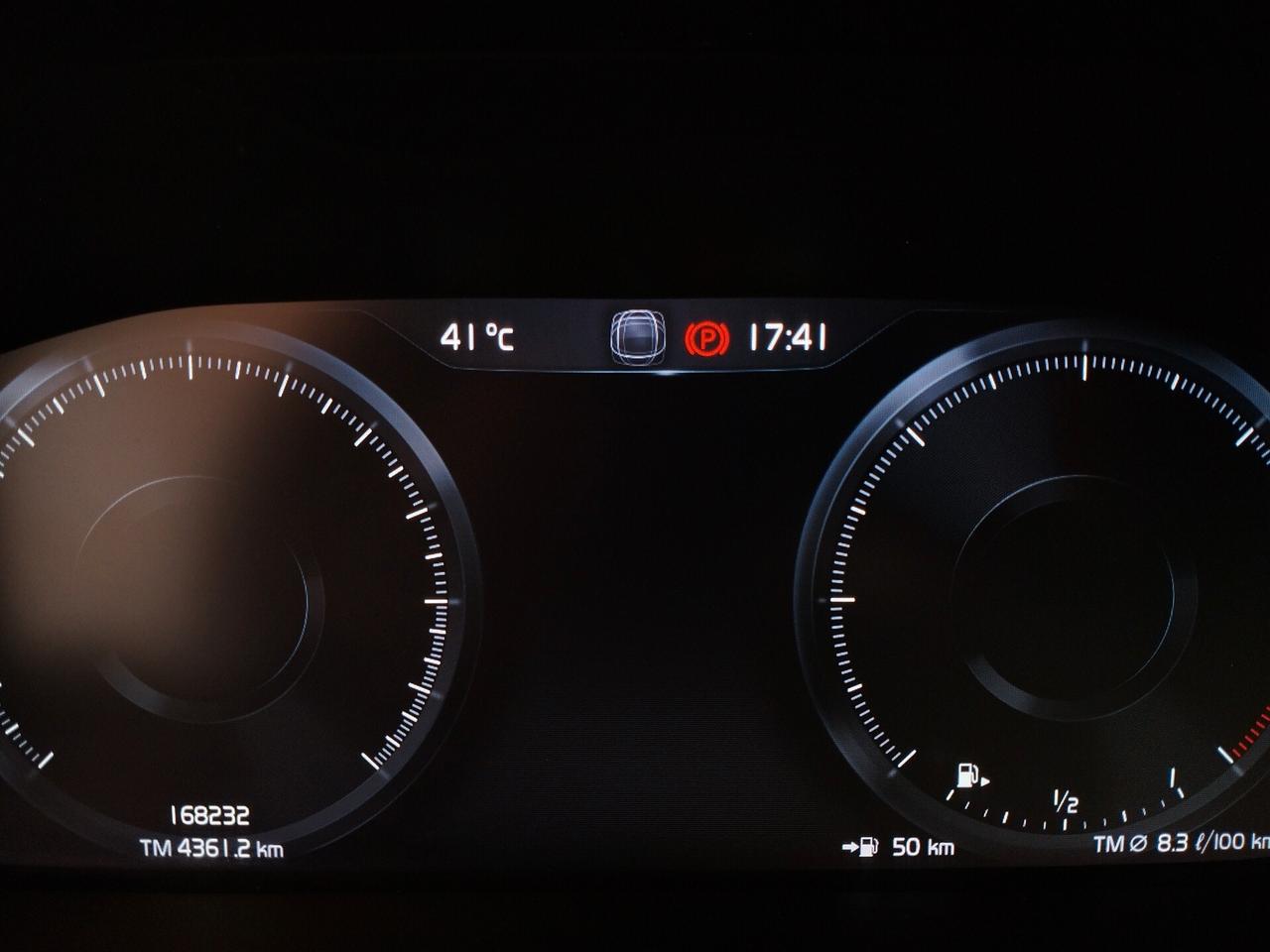 Volvo XC40 D3 R-design geartronic