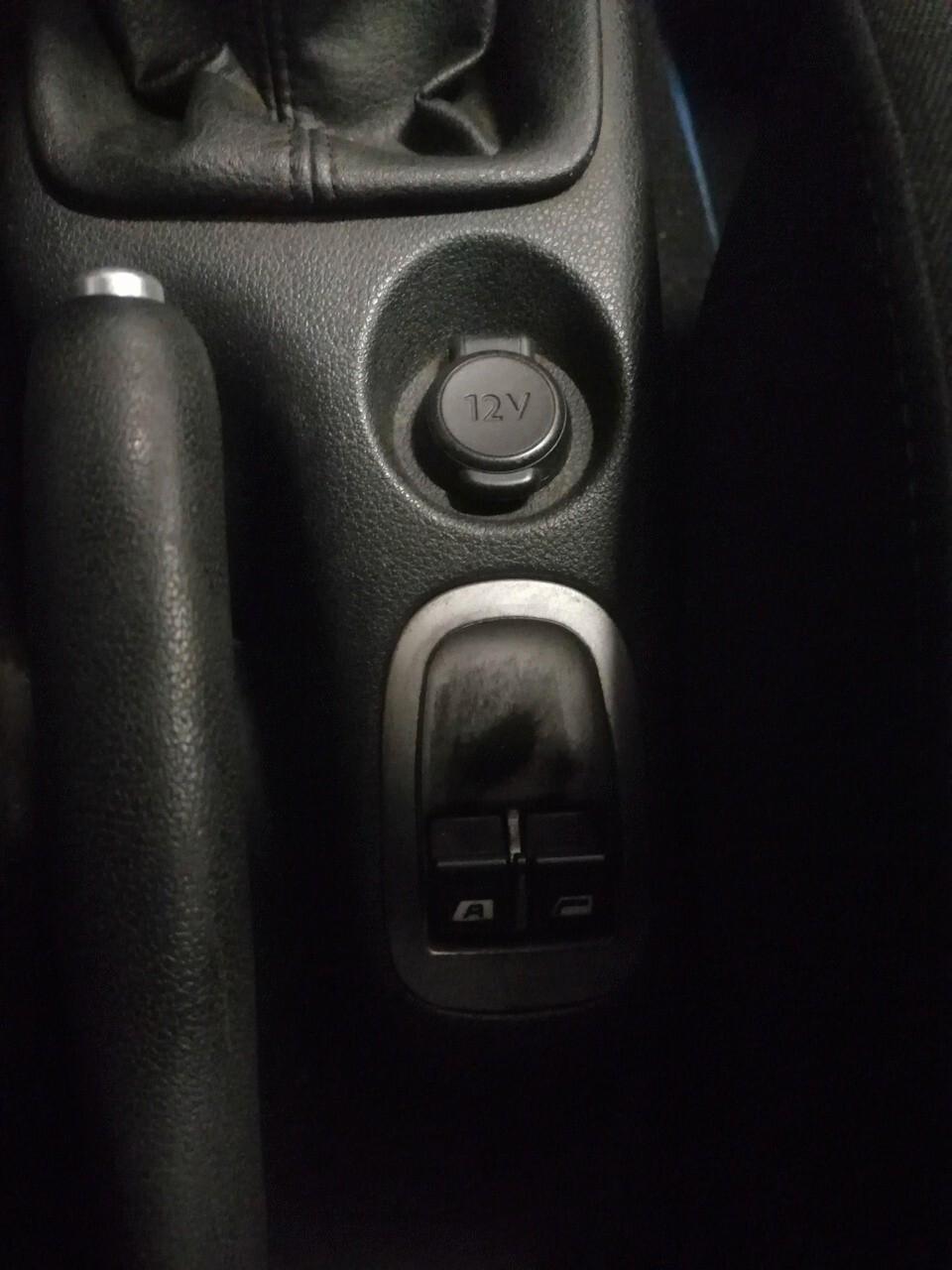 Peugeot 206 Plus 1.1 60CV 5p. ONE Line