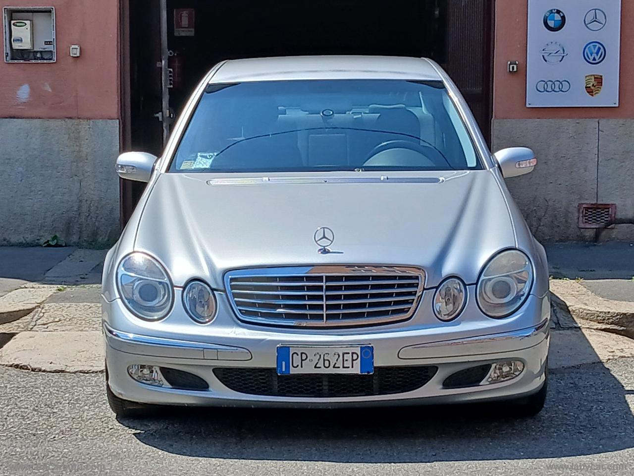 MERCEDES-BENZ E 270 CDI Elegance