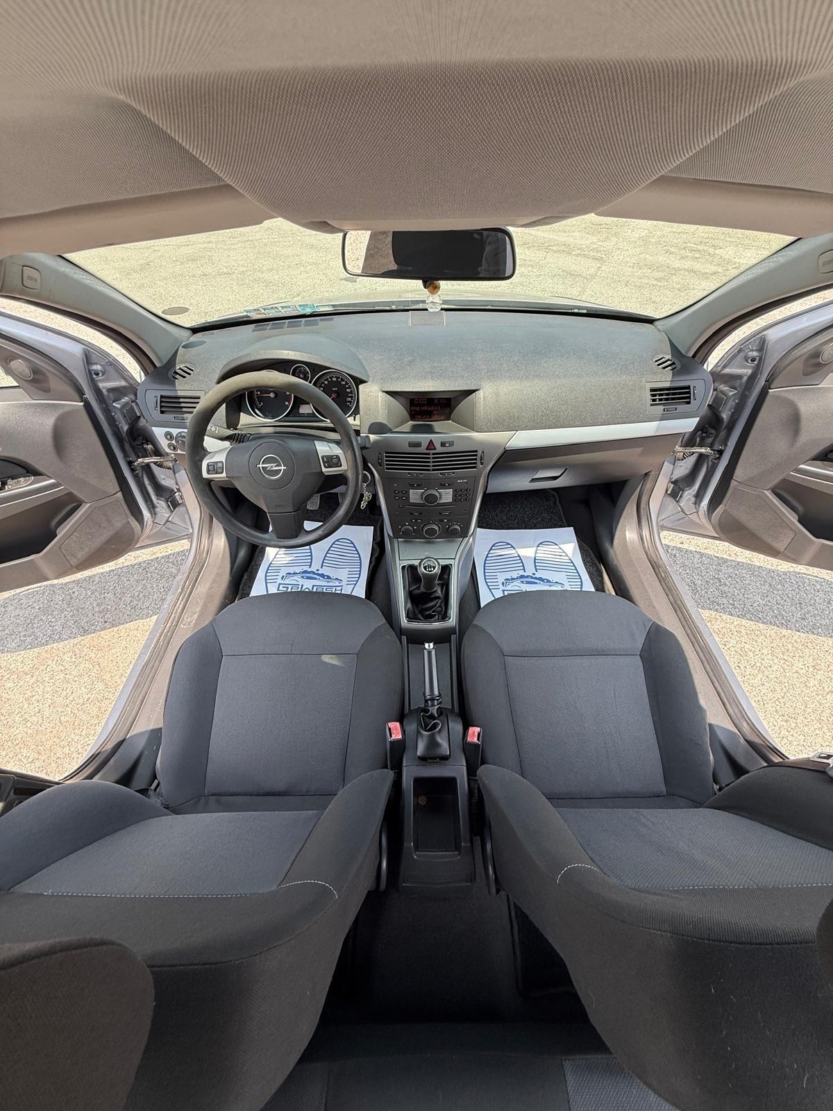 Opel Astra 1.7 CDTI 101CV Ok neopatentati