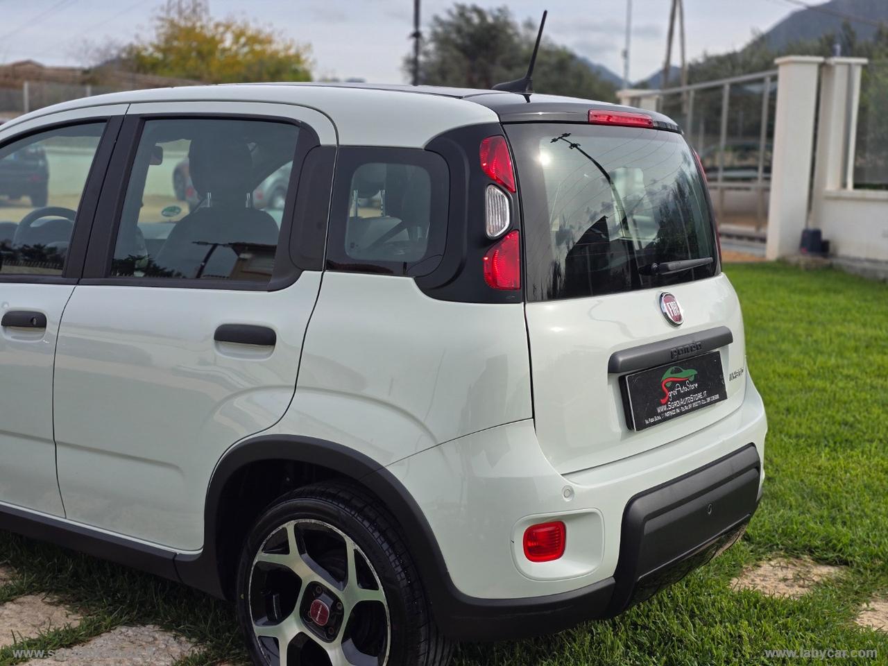 FIAT Panda 1.0 FireFly S&S Hybrid Sport