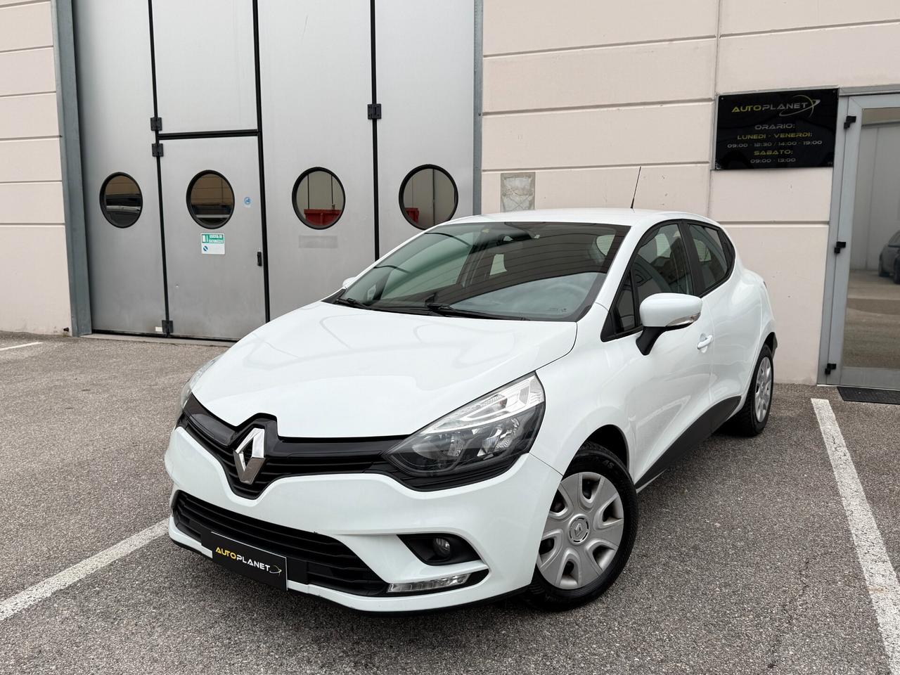 Renault Clio 1.2 75 CV 5 porte Duel