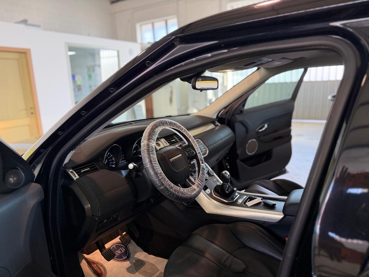 Land Rover Range Evoque 2.2 TD4 5p. Prestige 2014