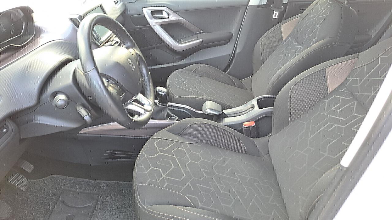 Peugeot 2008 1.2 Benzina PureTech 82 Active