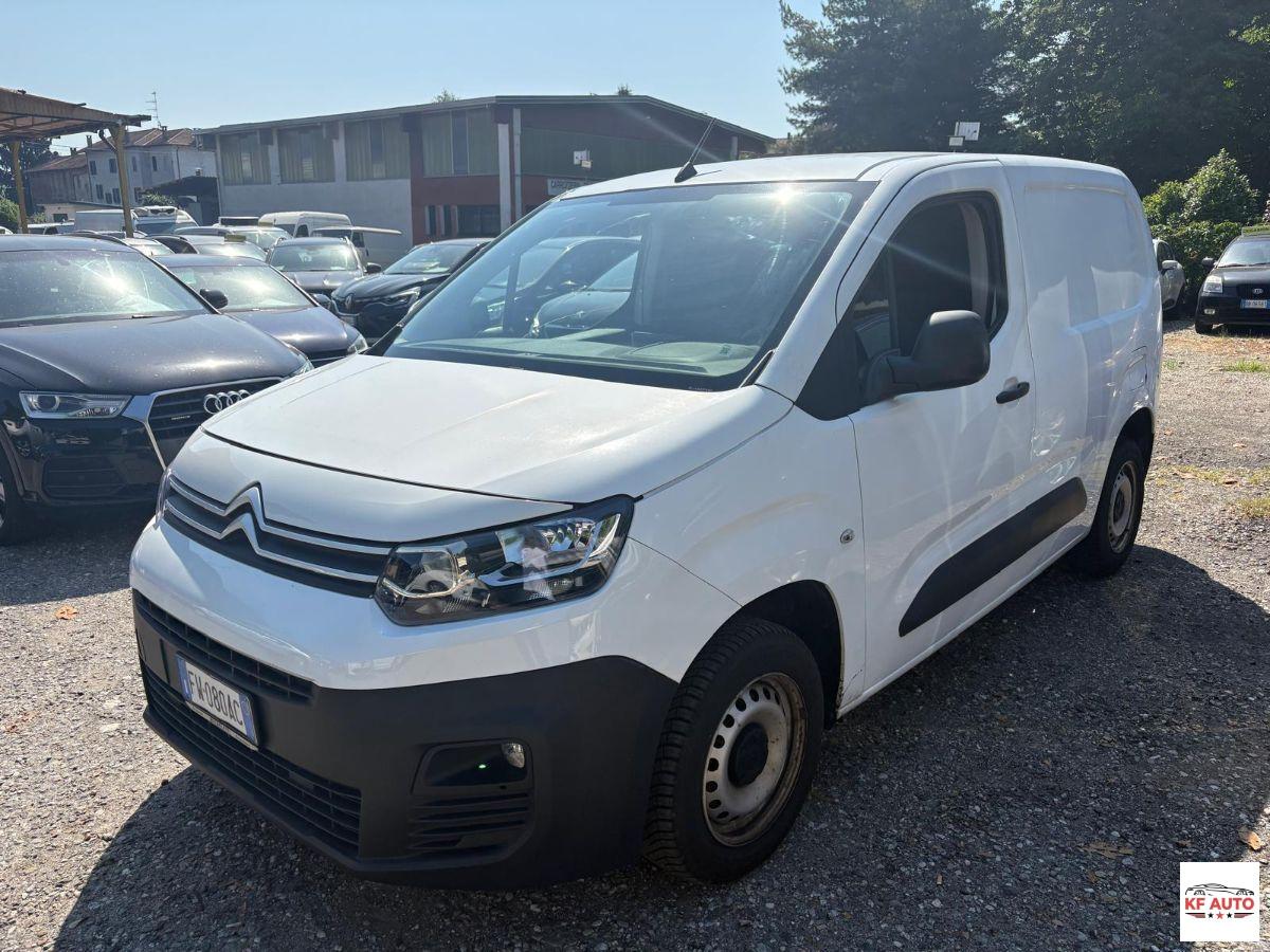 CITROEN Berlingo van M 1.6 bluehdi 100cv S&S Club 3p.ti van M 1.6 bluehdi 100cv S&S Club 3p.ti