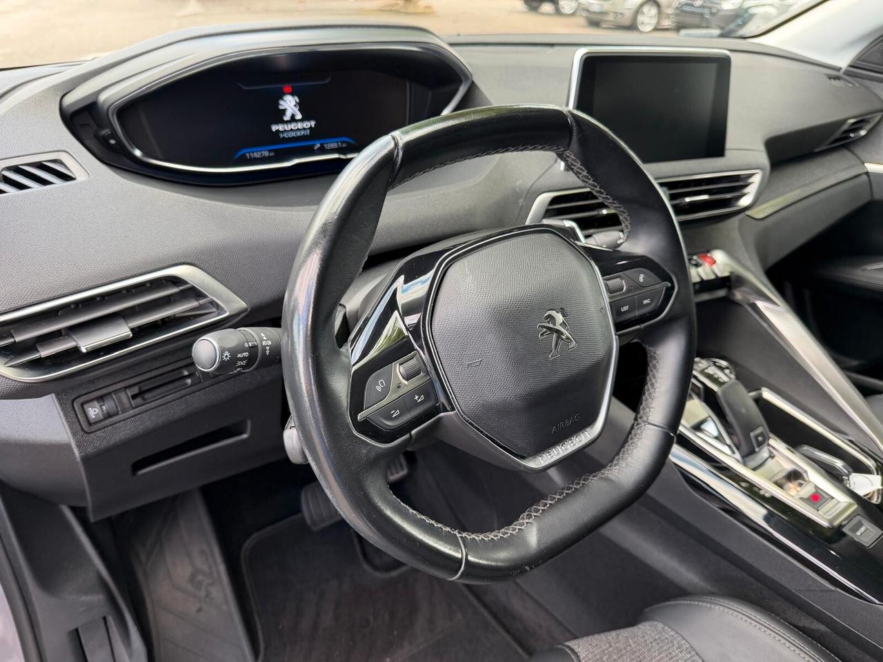 Peugeot 3008 BlueHDi 130 S&S EAT8 Allure