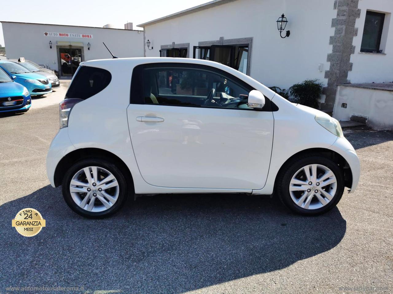 TOYOTA iQ 1.3 CVT Style RATE AUTO MOTO SCOOTER