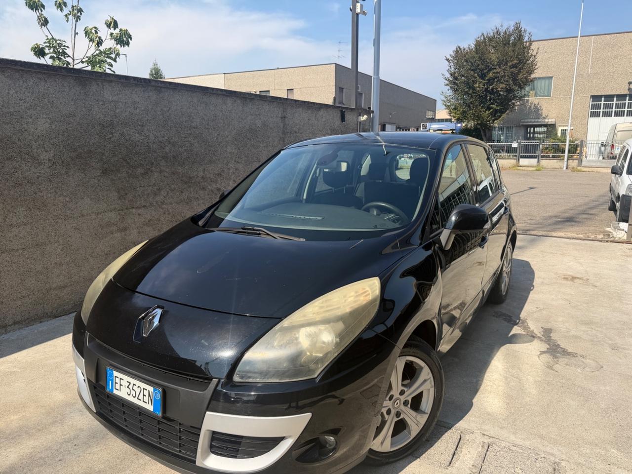 RENAULT SCENIC 1.5 DCI EURO5A FAMIGLIARE