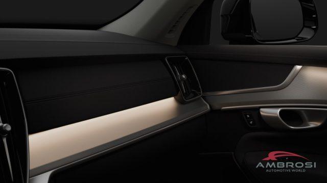VOLVO XC90 B5 AWD Mild hybrid Benzina Core Bright 7 Sedili
