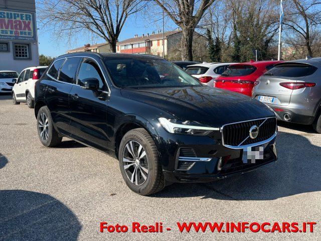 VOLVO XC60 B4 (d) MHEV Geartronic Momentum Pro Iva Esposta