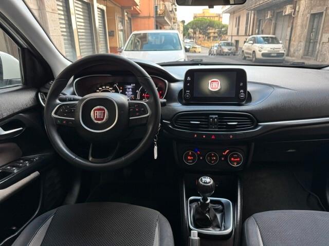 Fiat Tipo 1.6 Mjt S&S SW Lounge