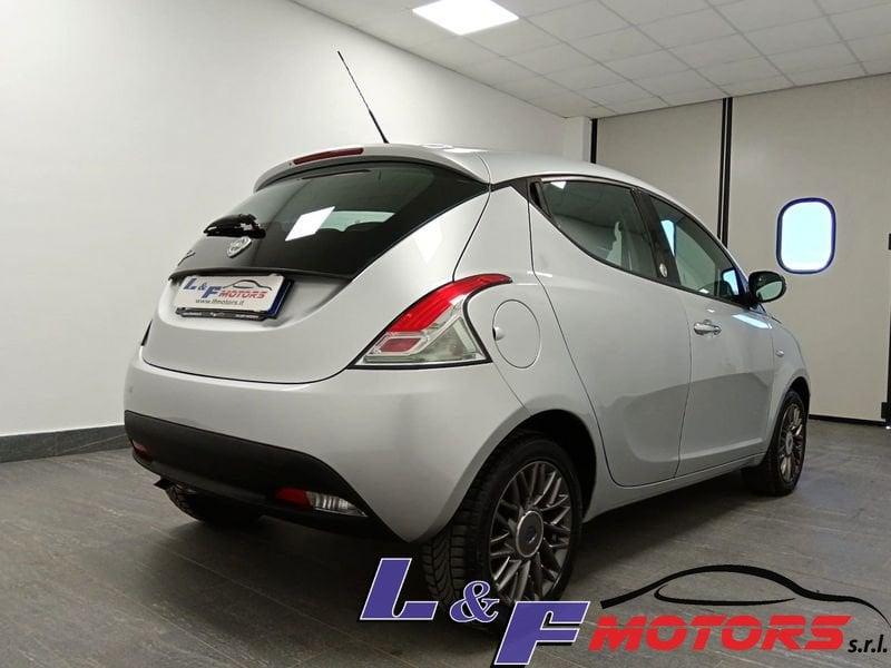 Lancia Ypsilon Ypsilon 1.2 PLATINUM GPL CASA MADRE