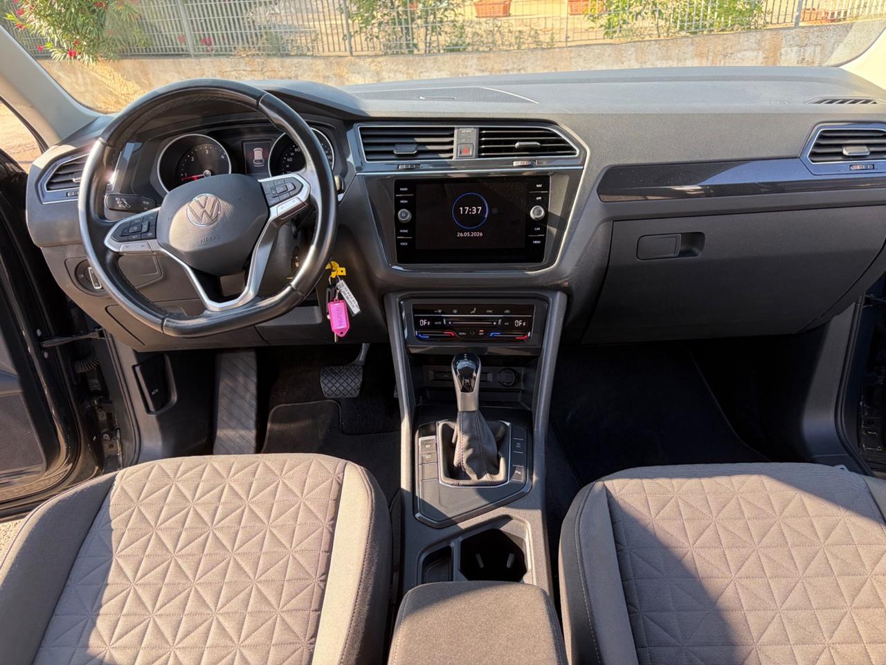 Volkswagen Tiguan 2.0 TDI 150 CV SCR DSG Elegance