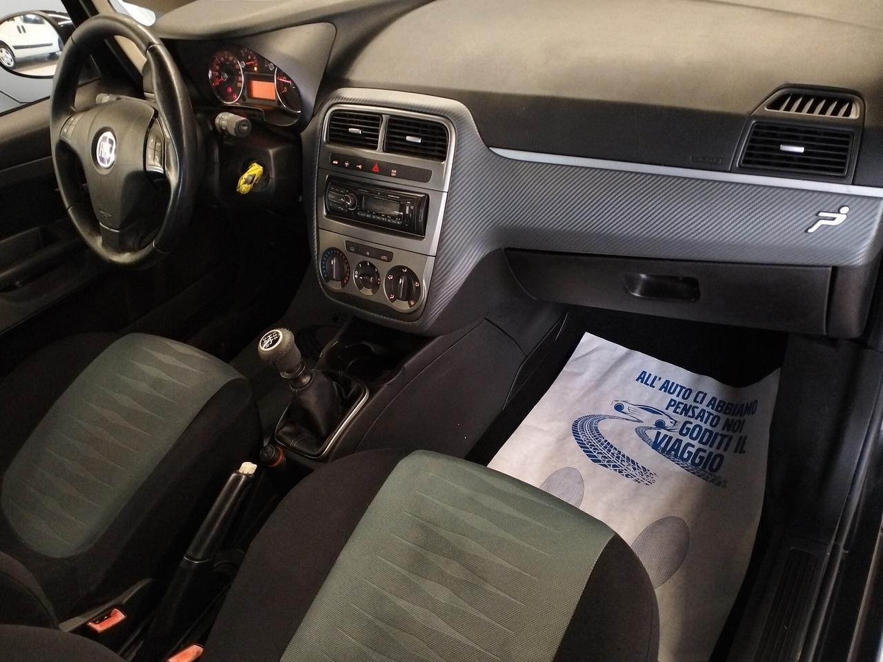 Fiat Grande Punto 1.2 5 porte - NEOPATENTATI