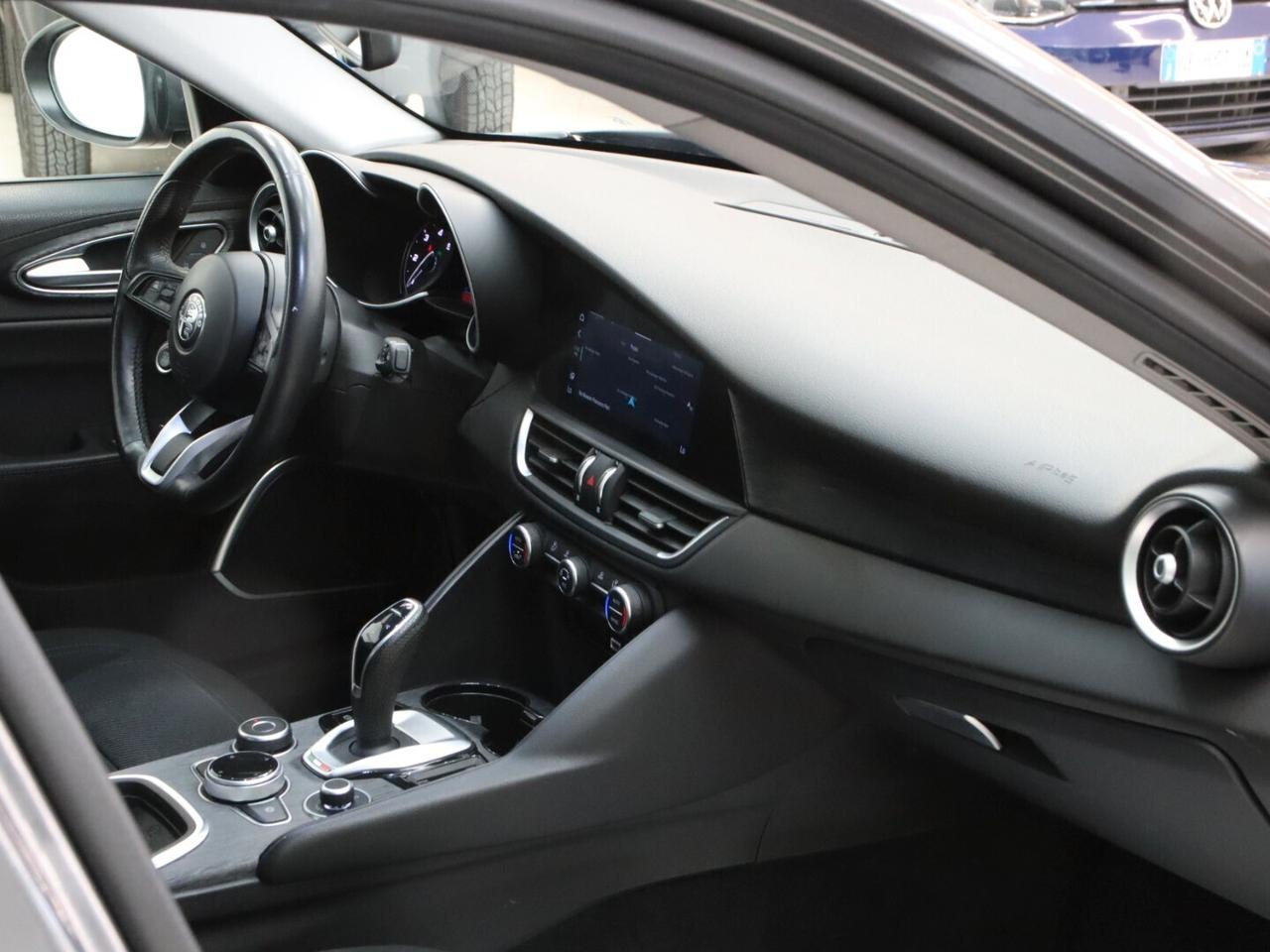 ALFA ROMEO GIULIA 2021 2.2 t 160cv auto IVA ESPOSTA