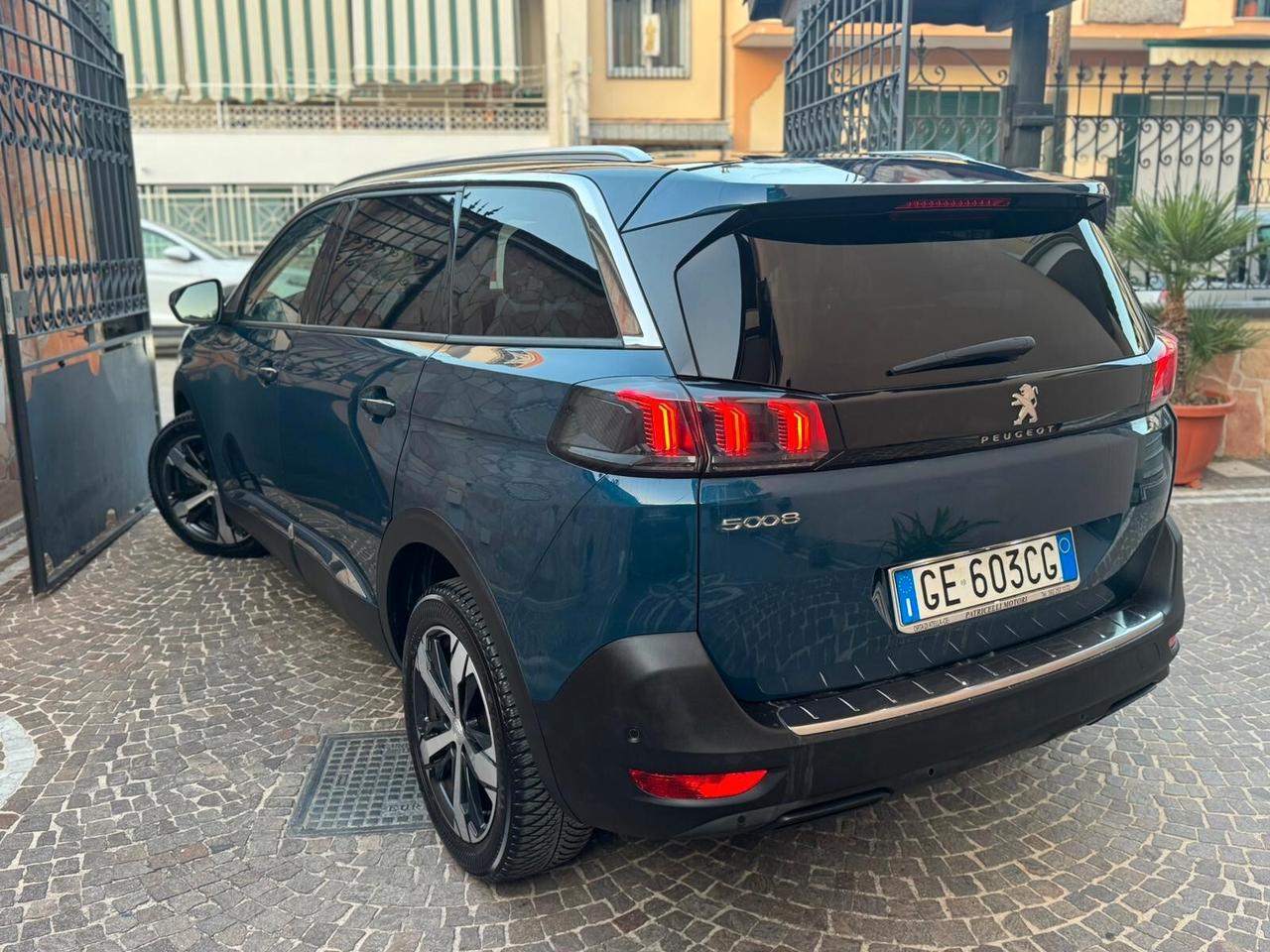 Peugeot 5008 BlueHDi 130 S&S EAT8 Allure 7 POSTI