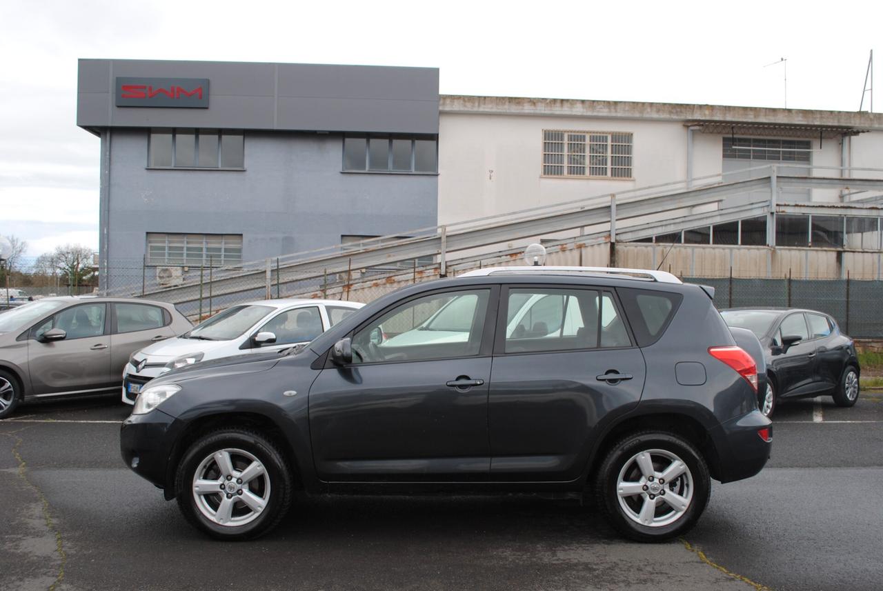 TOYOTA RAV 4 2.2 D-4D 136 CV