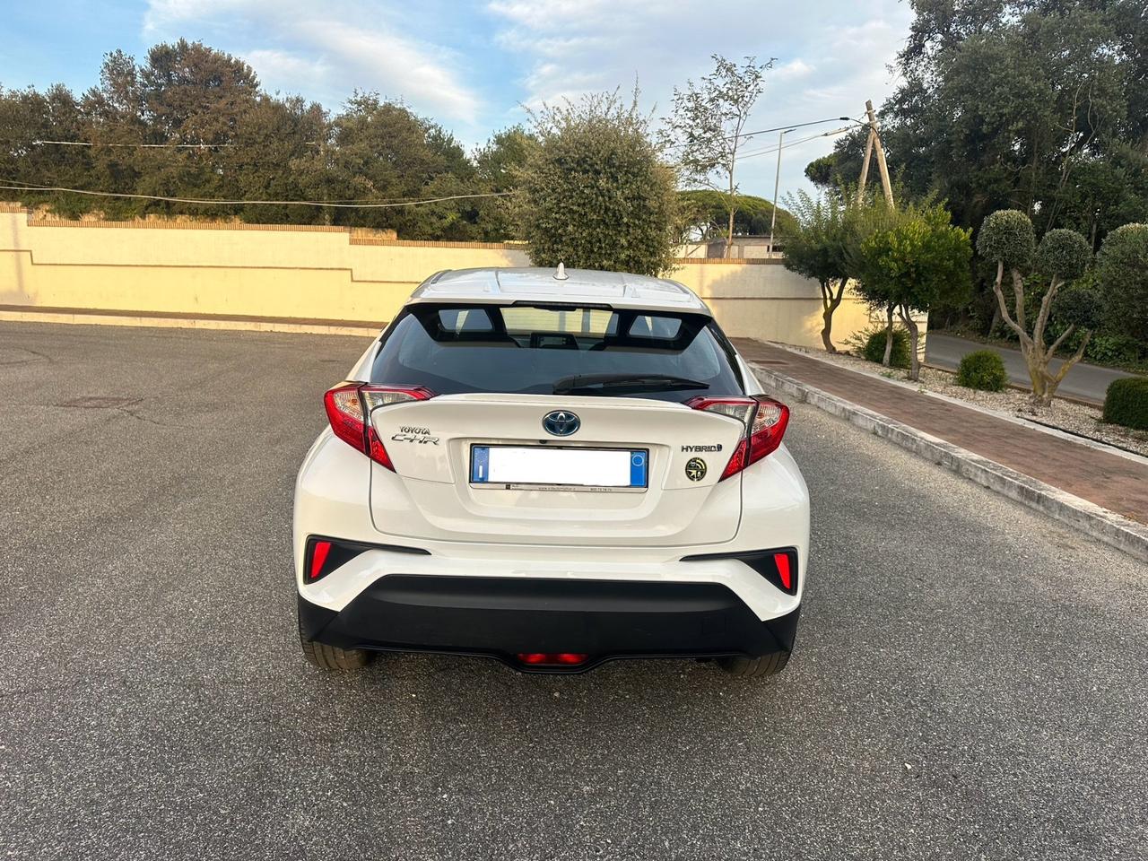 Toyota C-HR 1.8 Hybrid E-CVT Business Unico Proprietario