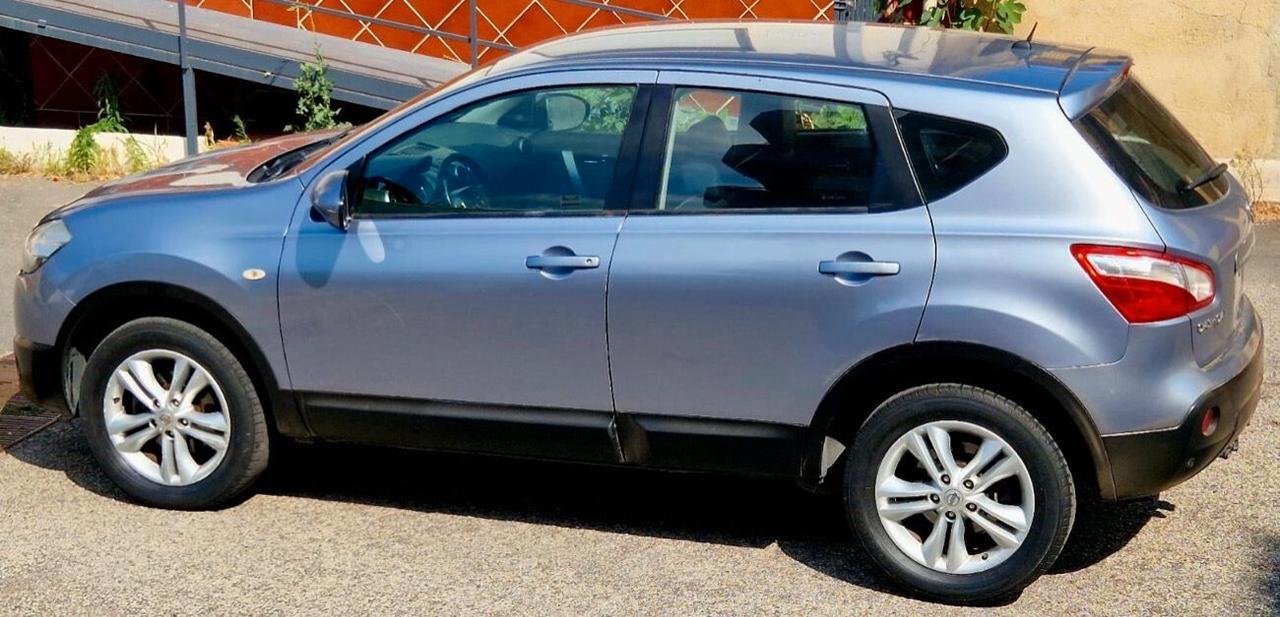 Nissan Qashqai 2.0 Dci 150Cv Gancio Di Traino