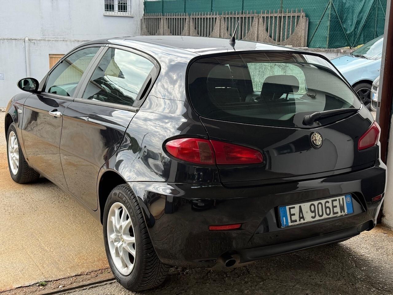 Alfa Romeo 147 1.9 JTD (120) 5 porte Progression