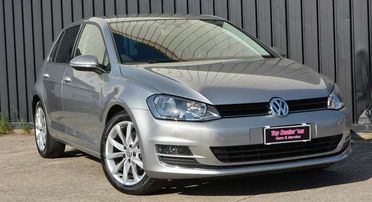 Volkswagen Golf 5p 1.6 tdi Highline Bluemotion