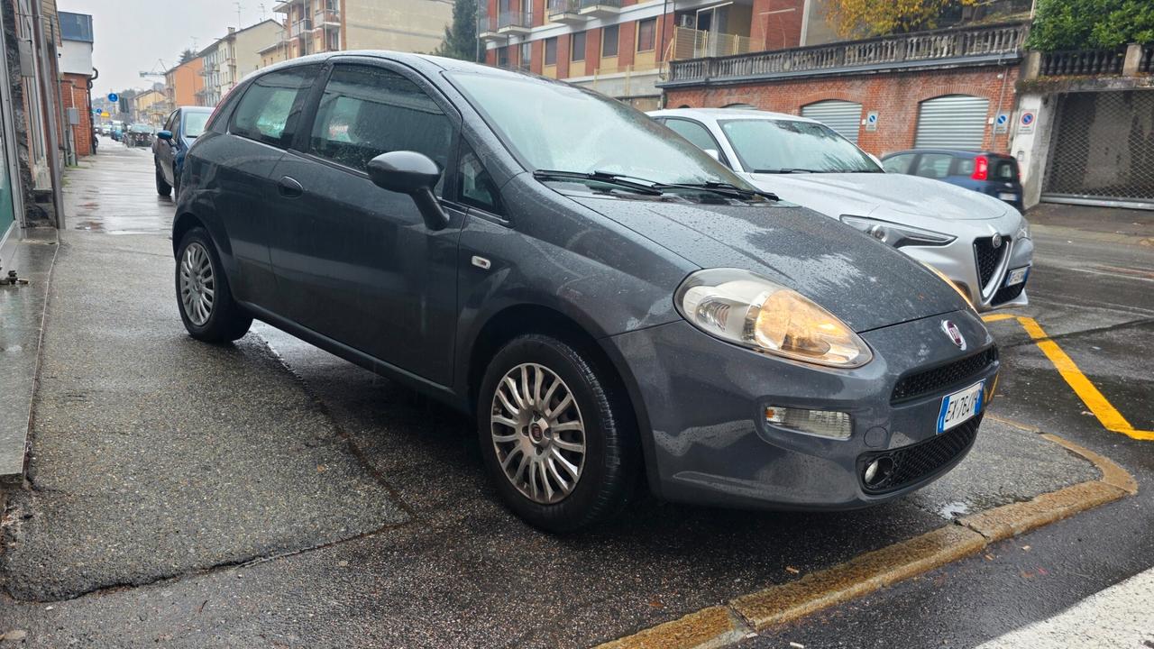 Fiat Punto 1.3 MJT II 75 CV 3 porte Street
